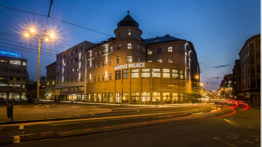 Hotel Palace v Ostravě změnil majitele. Projekt nabídne komerční prostory i moderní bydlení